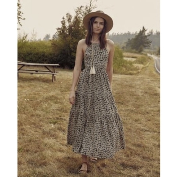 ISO Christy Dawn Delphine Dress in Night Meadow - Picture 2 of 2
